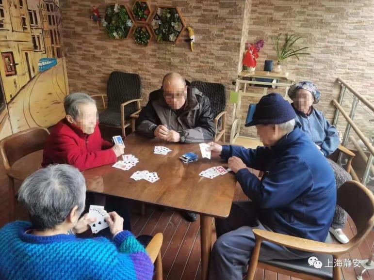 醫(yī)療、康復(fù)、生活照料……這些需求在家門口就能解決！靜安這里正打造“沒(méi)有圍墻的養(yǎng)老院”(圖5)