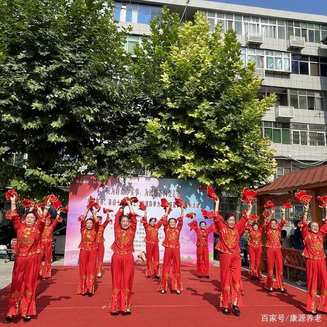 為民服務(wù)養(yǎng)老早市走進(jìn)土門街道漢城東路社區(qū)(圖1) 為民服務(wù)養(yǎng)老早市走進(jìn)土門街道漢城東路社區(qū)(圖1)